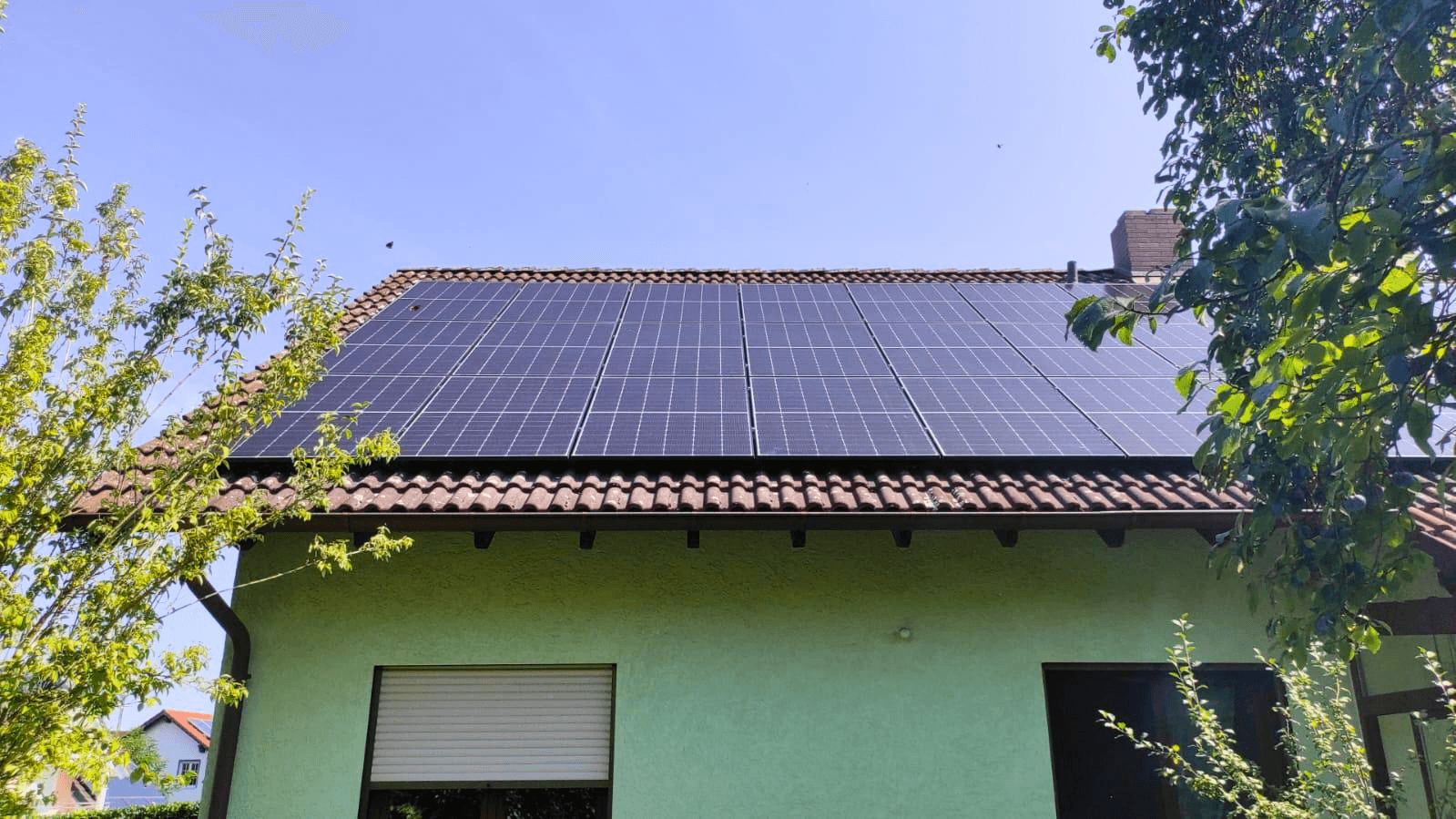 Photovoltaikanlage auf einem Einfamilienhaus in Hausen (Niederbayern)